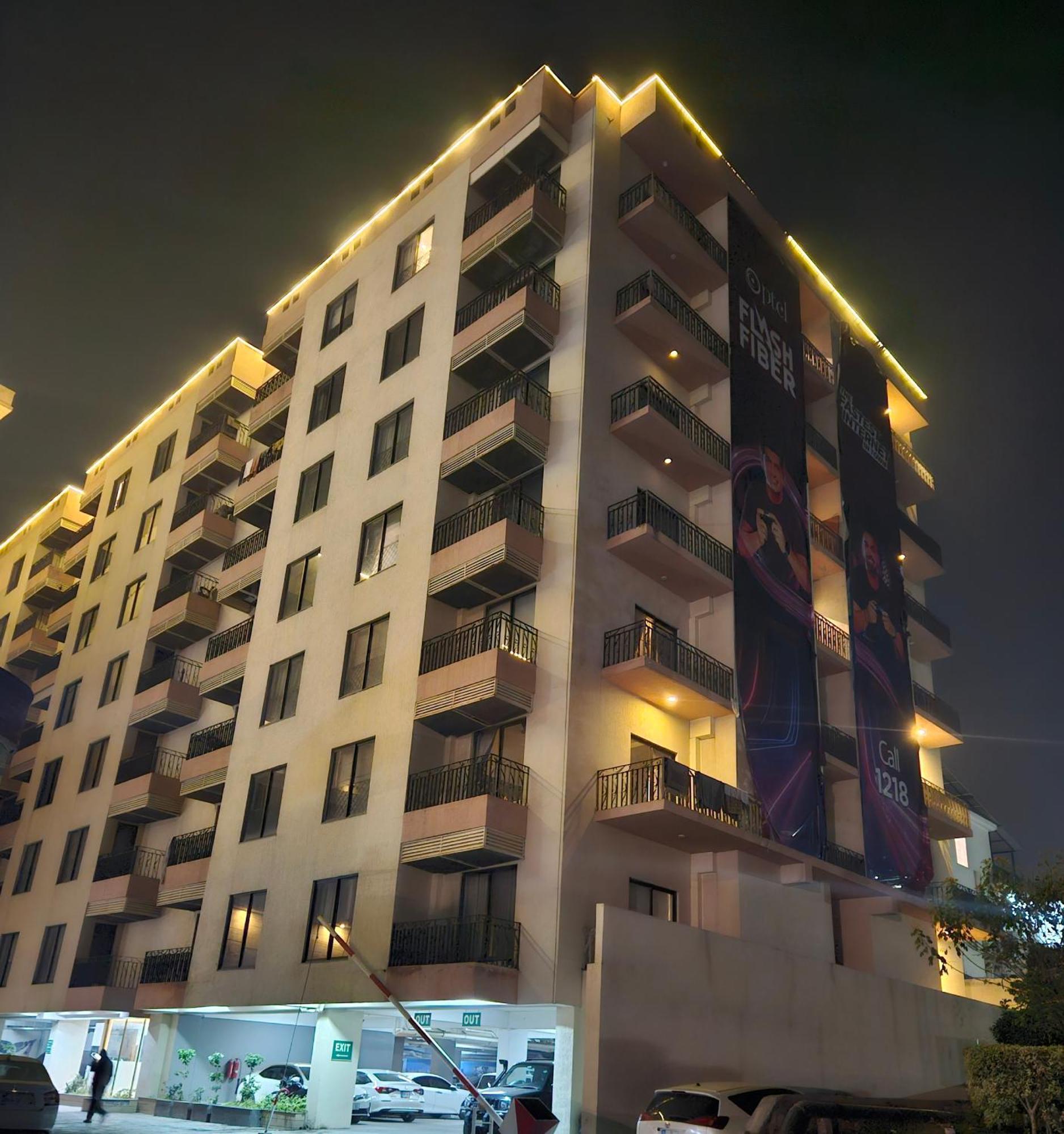 Aesthetic Scenic Luxurious Apartment - Bahria Heights Rawalpindi Eksteriør billede