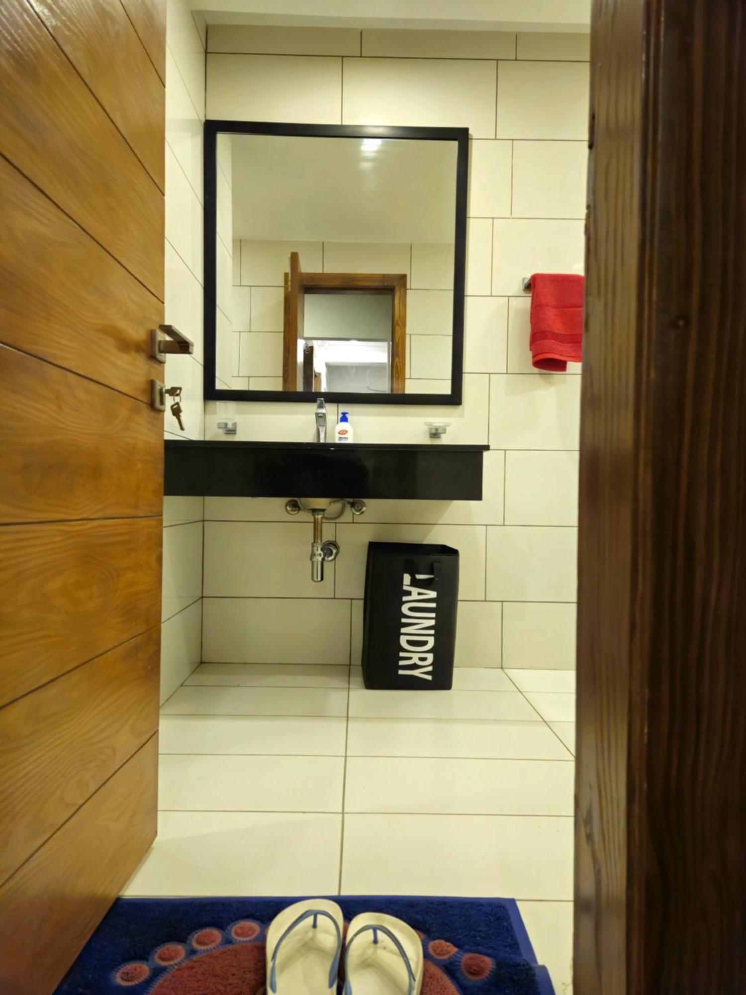 Aesthetic Scenic Luxurious Apartment - Bahria Heights Rawalpindi Eksteriør billede